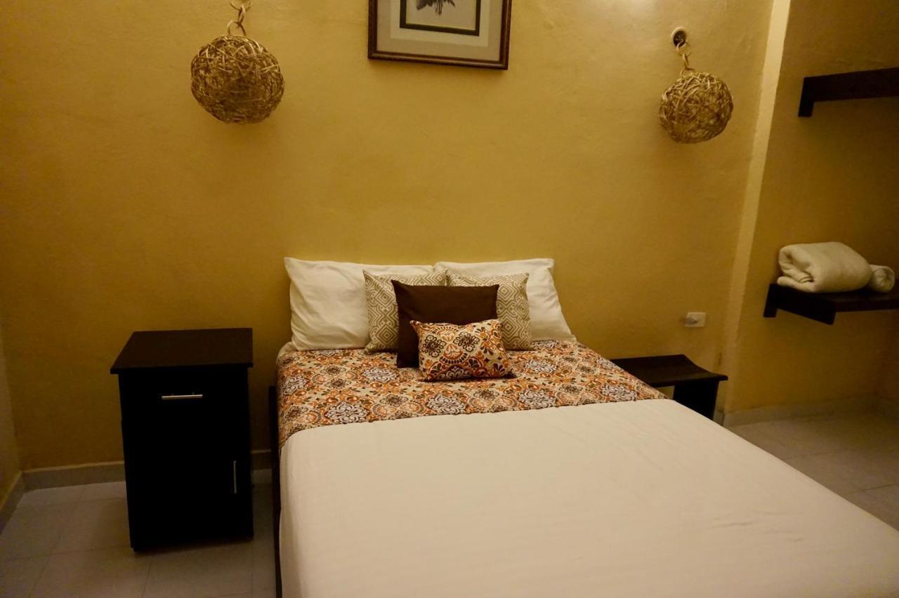 Casa Valentina Boutique Hotel Valladolid  Bagian luar foto